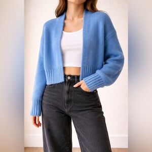 ZARA Blue Cropped Knit Cardigan Size Small Cozy Open Front